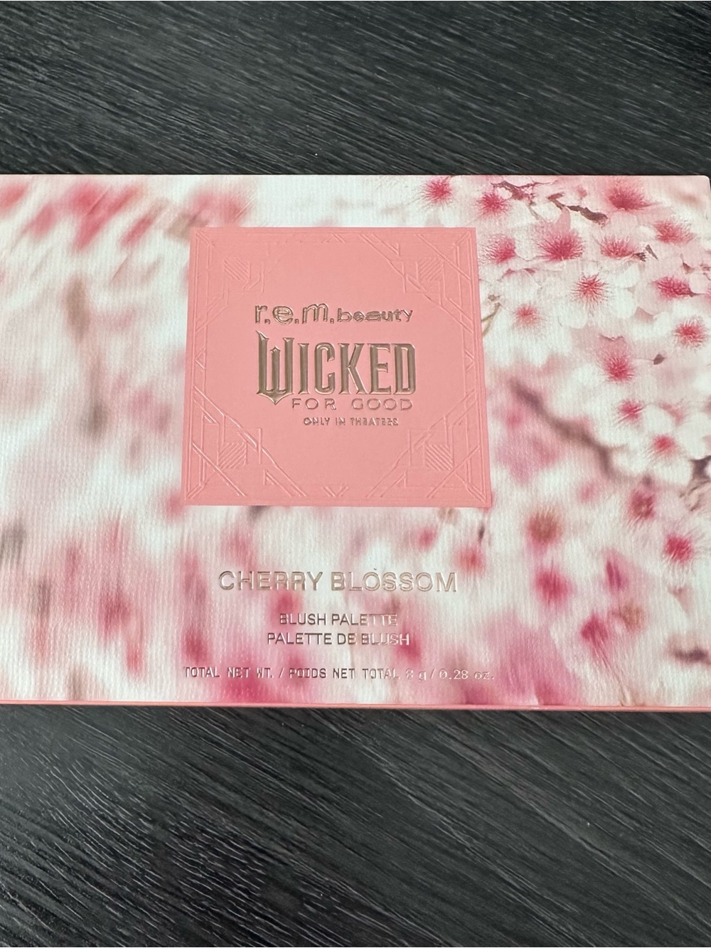 r.e.m. beauty Wicked for Good Cherry Blossom Blush Palette - Pink